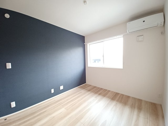 松山町3丁目6-21貸家B棟の洋室