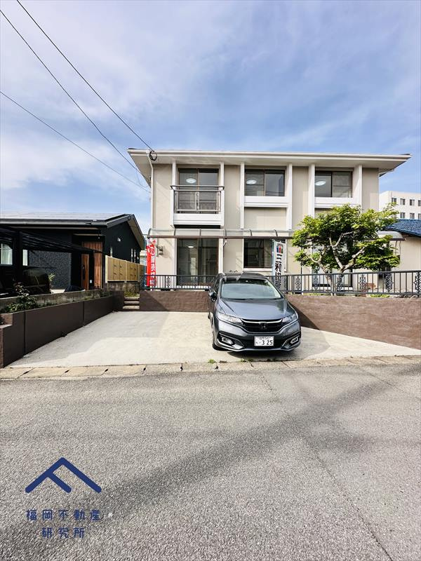 古賀市中央６丁目 　戸建ての駐車場