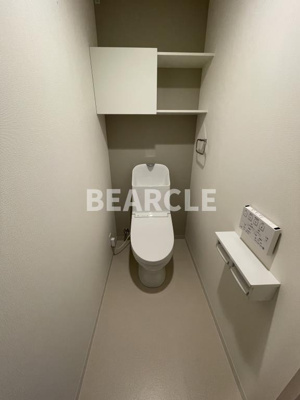 【トイレ】 | シュピア・メゾン油小路 | 落ち着いた色調のトイレです