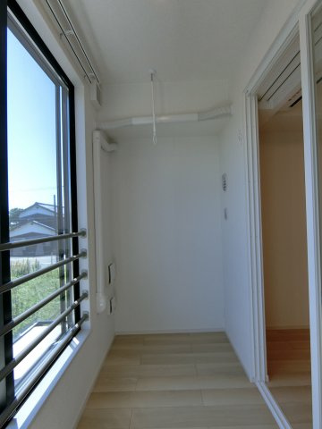 アーモンドアイのバルコニー