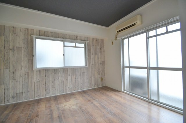 広島市中区舟入中町の賃貸マンションの内装