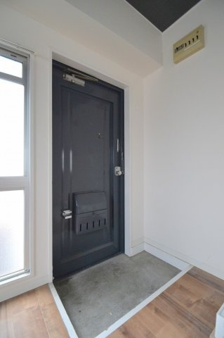 広島市中区舟入中町の賃貸マンションの玄関