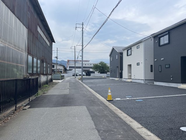 山形市宮町建売住宅第6【2号棟】の前面道路含む現地写真|前面道路になります。