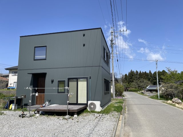 下條村　中古住宅の外観