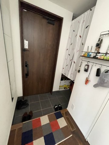 下條村　中古住宅の玄関