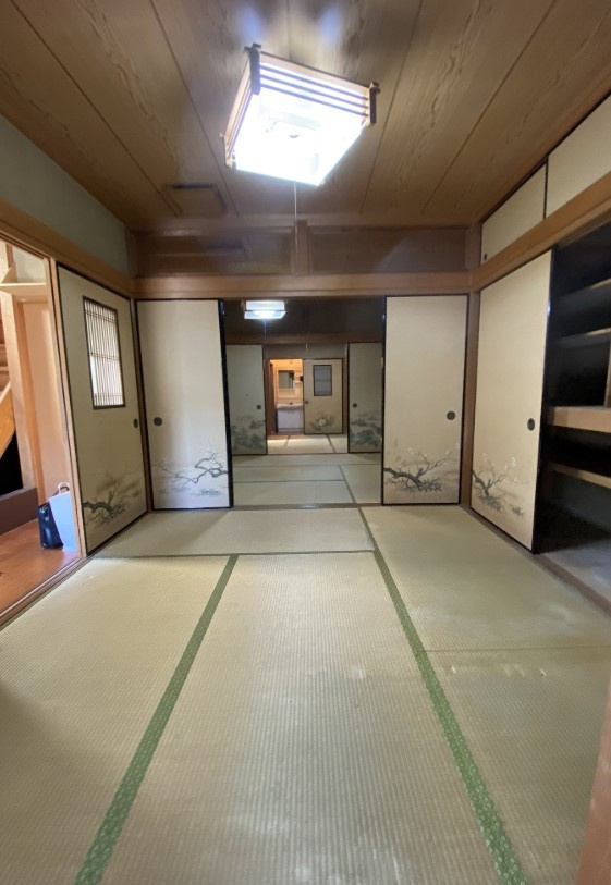 嵯峨鳥居本小坂町|襖を開けば大きな空間が広がります！