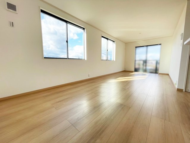 京都市伏見区久我御旅町　未入居物件の洋室