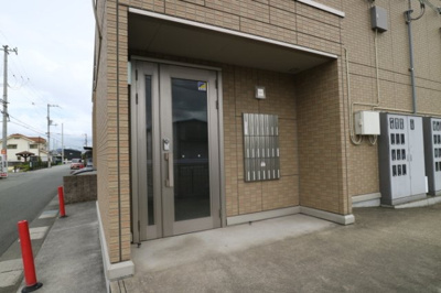 【エントランス】 | セジュール町坪