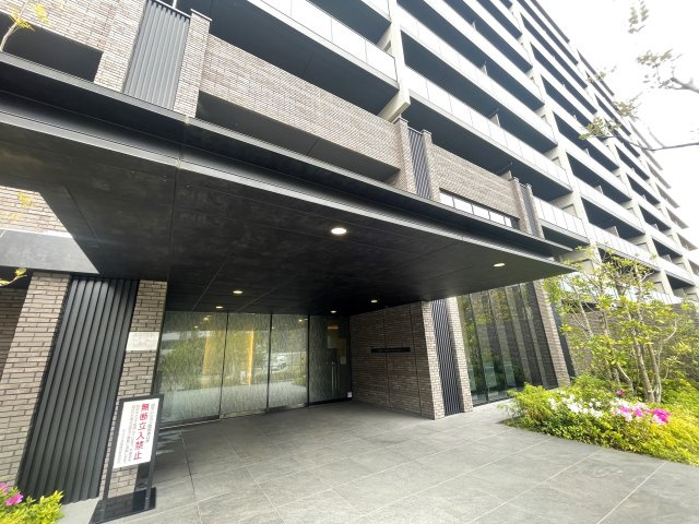 シエリア須磨鷹取のエントランス|清潔なエントランスです