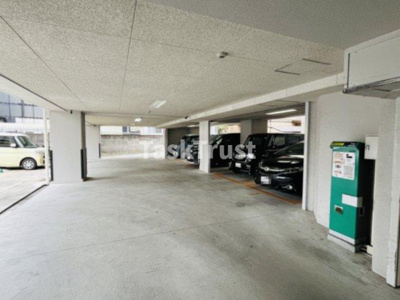 【駐車場】 | ミッドコートウメキタ