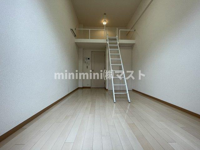 WOBレマーニー昭和町の内装