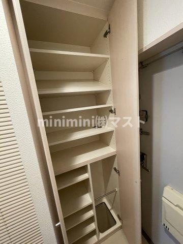 WOBレマーニー昭和町の収納