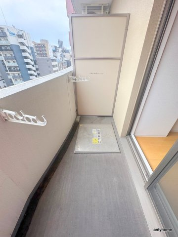 ミュプレ北浜EAST　仲介手数料無料のバルコニー