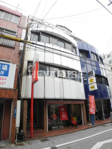 武立ビルの外観