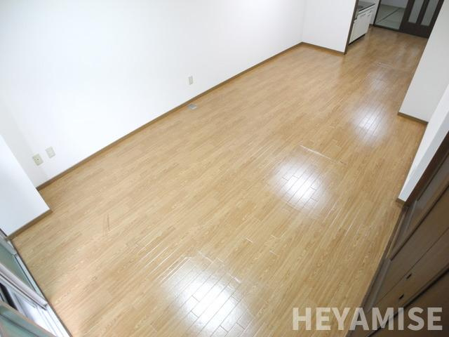 武立ビルの居間・リビング|※類似間取りの別のお部屋の参考画像です※