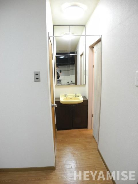 武立ビルの洗面所|※類似間取りの別のお部屋の参考画像です※