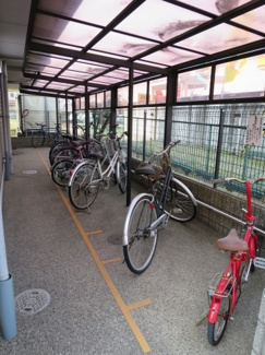 【駐車場】