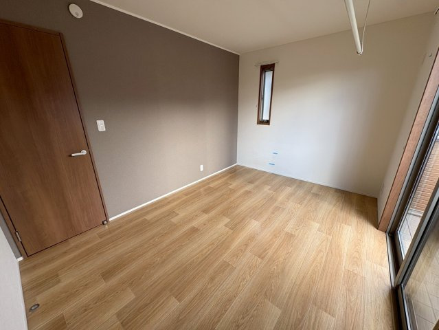 ラテルネ本八幡の居間・リビング