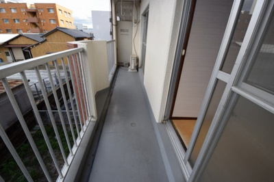 【バルコニー】 | 第2あかめコーポ | ※同マンション別室の参考写真です