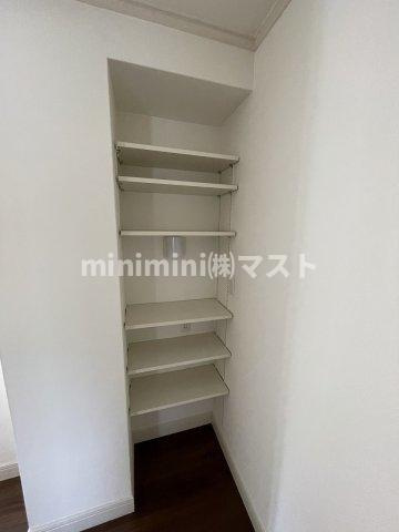 鶴町一丁目マンションの収納