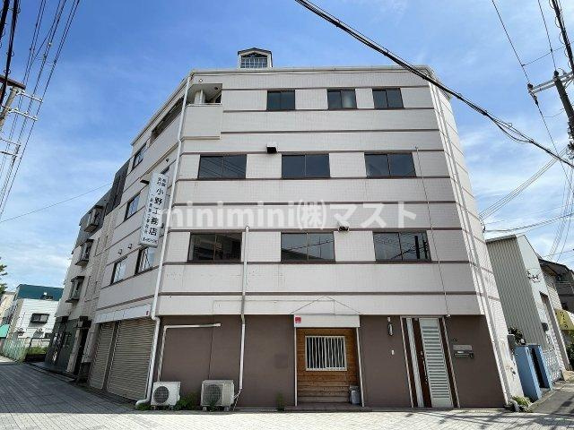 鶴町一丁目マンションの外観