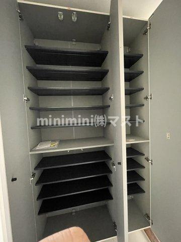 鶴町一丁目マンションの収納