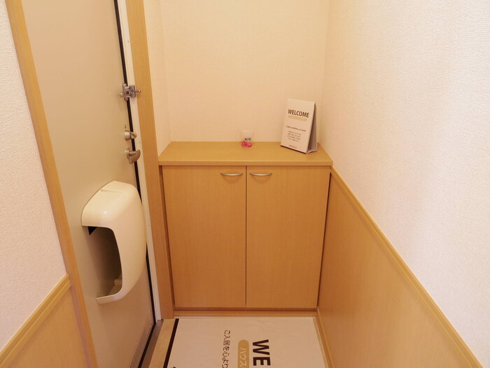 グランモア東台の玄関|シューズボックス