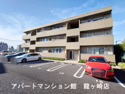 【外観】 | ユーチャリス | 建物外観