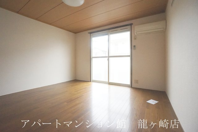 ライトハウス ⅠⅡの居間・リビング