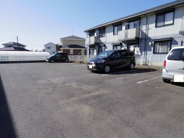 ライトハウス ⅠⅡの駐車場|駐車場