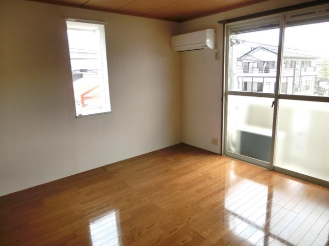 ライトハウス ⅠⅡの居間・リビング|居室