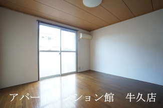 【寝室】 | ライトハウス