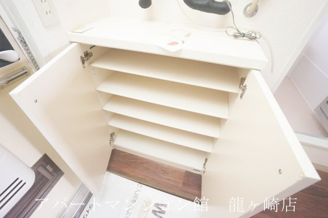 ライトハウス ⅠⅡの収納|シューズボックス