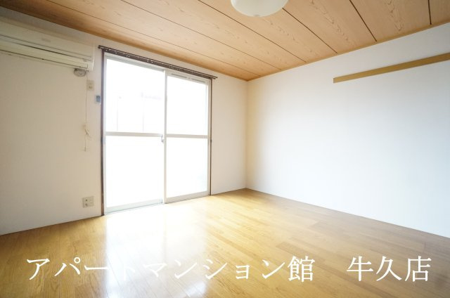 ライトハウス ⅠⅡの居間・リビング|リビング