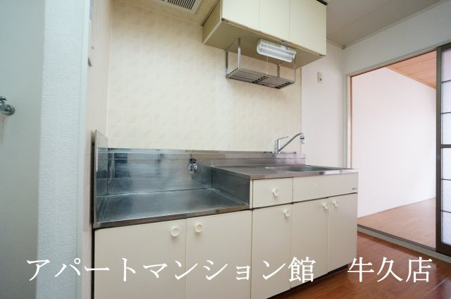 ライトハウス ⅠⅡのキッチン|キッチン