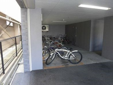【その他共用部分】コンフォール空港通り 