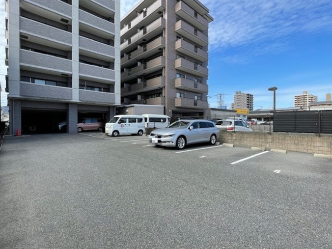 【駐車場】コンフォール空港通り