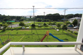 【展望】 | 白井市西白井四丁目戸建 | 隣地が公園のため、お部屋からお子様を見守ることができます！