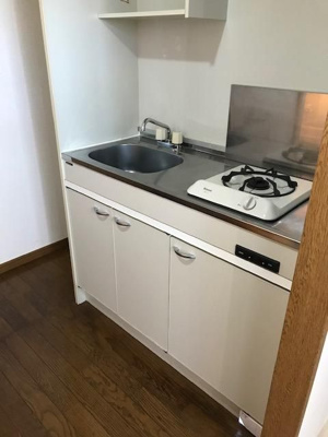 【キッチン】 | プレアール県庁前 | 別号室の写真になります。現況優先。