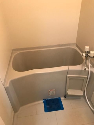 【浴室】 | プレアール県庁前 | 別号室の写真になります。現況優先。