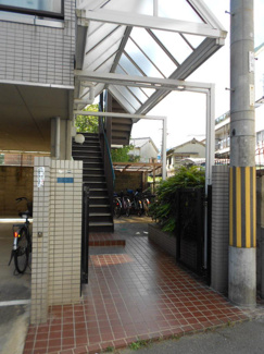 【エントランス】