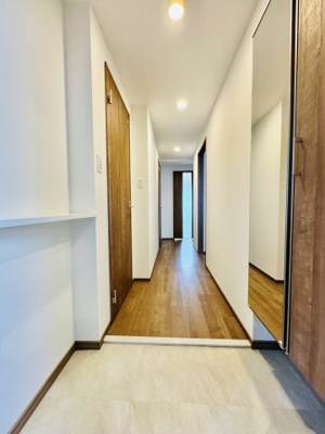 【玄関】 | スプランディッド難波WESTIII