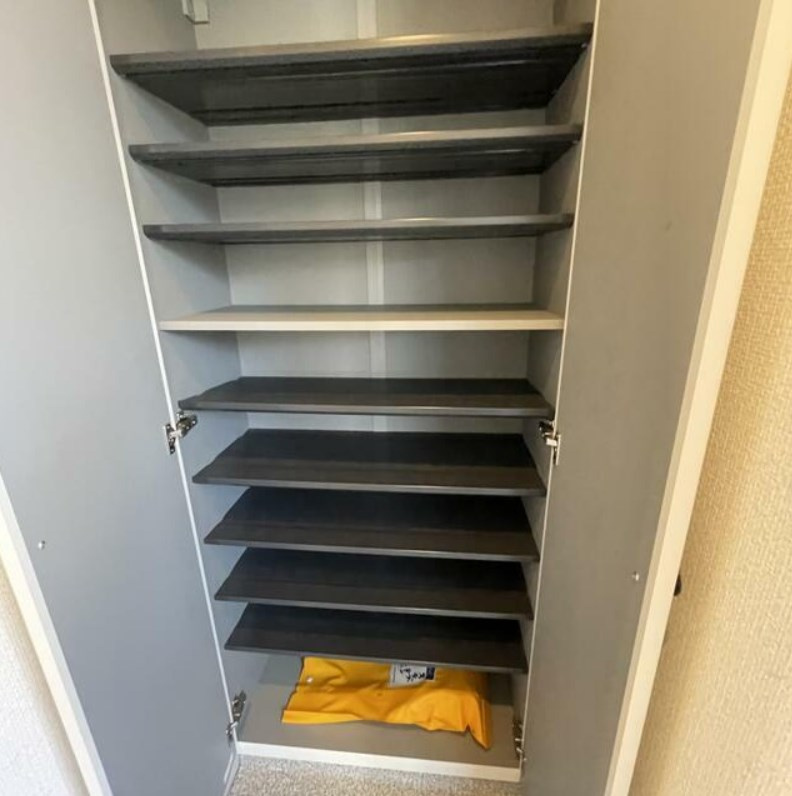 アズール若宮A棟の収納