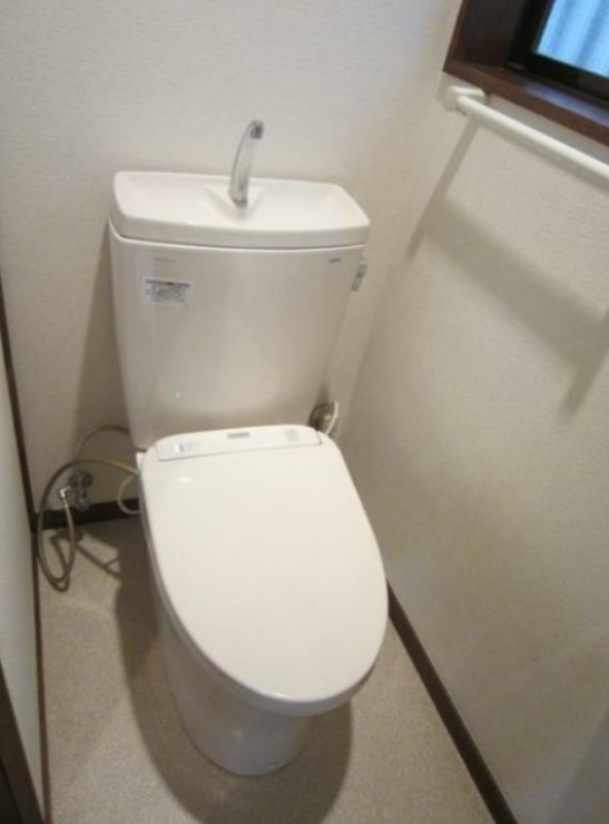 佐藤貸家のトイレ