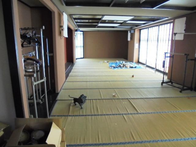 阿野町 DK豊明ビルのロビー