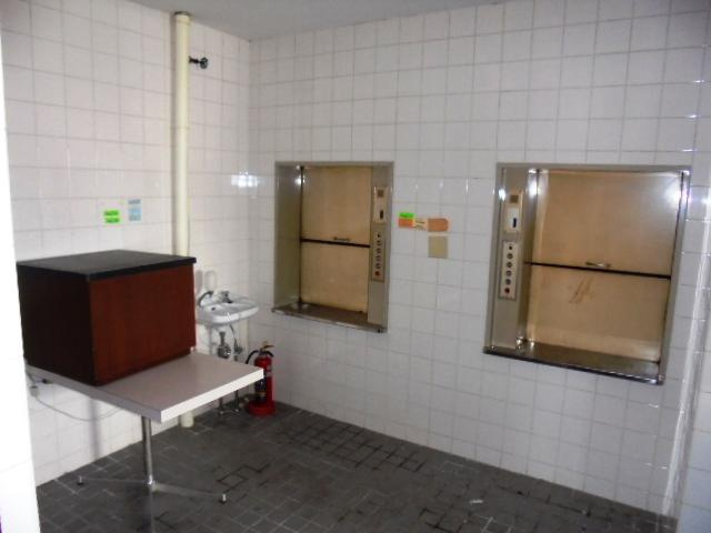 阿野町 DK豊明ビルのロビー