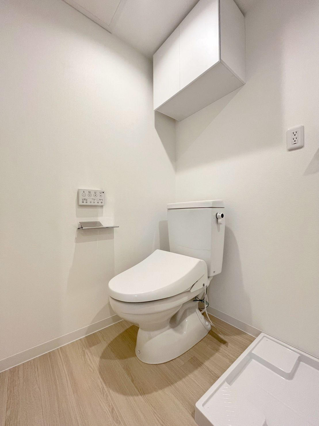 「防音マンション」ラシクラス南行徳のトイレ|シンプルで使いやすいトイレです（※同シリーズの写真です）