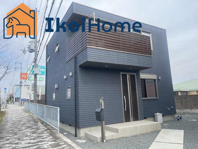 二見町福里　中古戸建　のエントランス|物件・当店の最寄り駅まで無料送迎サービスございます。買い物のついでに、用事のついでに、ちょっとした空き時間にも対応致します！最短、10分で指定場所までお迎えに向かいます！まずはお問い合わせください！