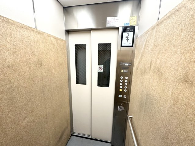 グリーンコーポ二日町のその他共用部分|エレベーター