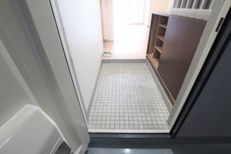 【玄関】 | 三松マンション